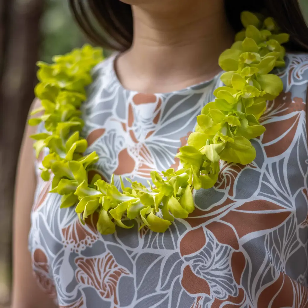 Single Green Orchid Lei