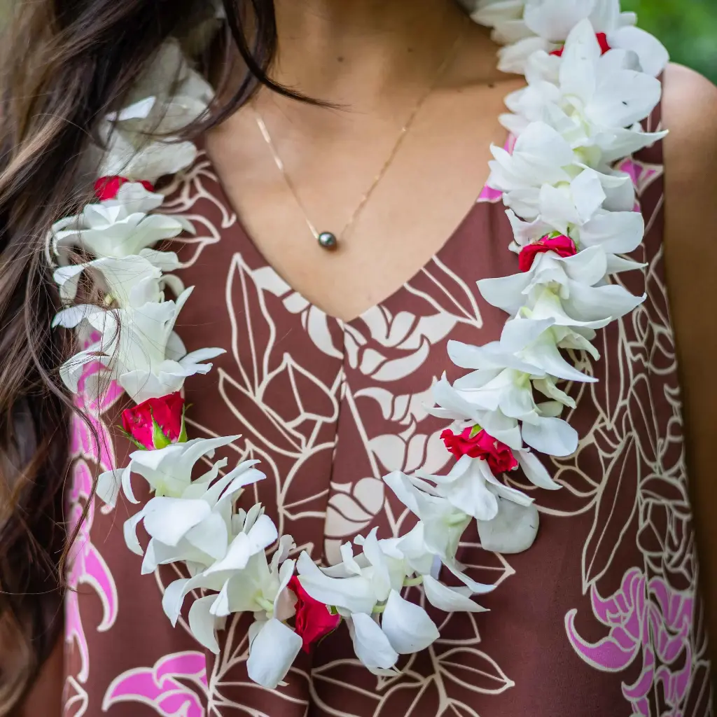 Single White Orchid & Rose Mix Lei