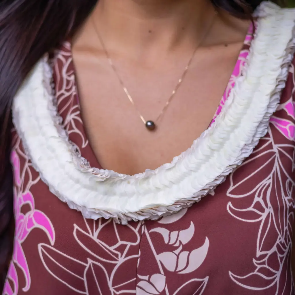 Christina (White) Lei