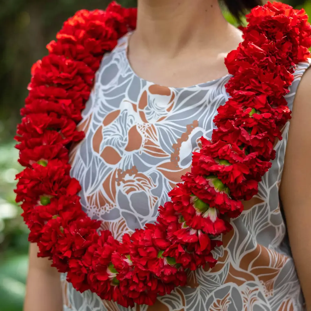 Double Red Carnation Lei