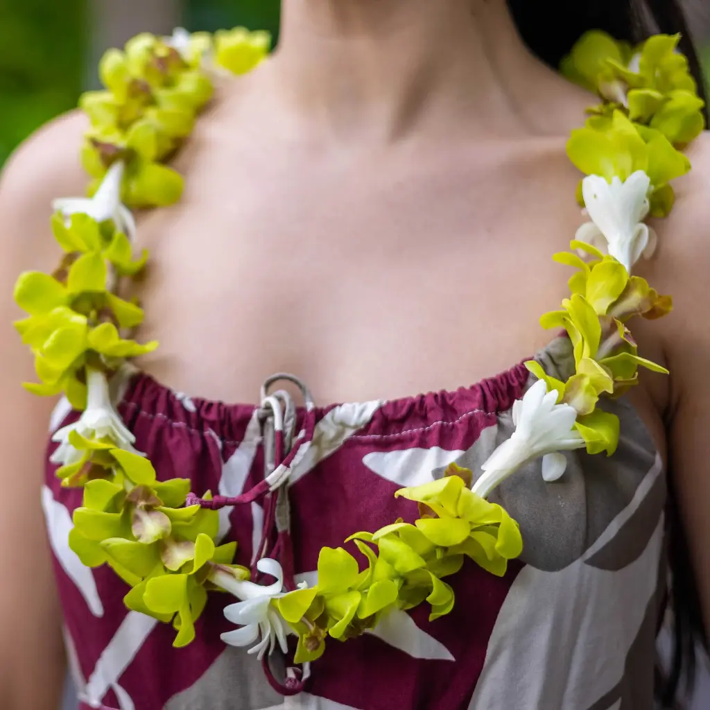 Single Green Orchid & Tuberose Lei