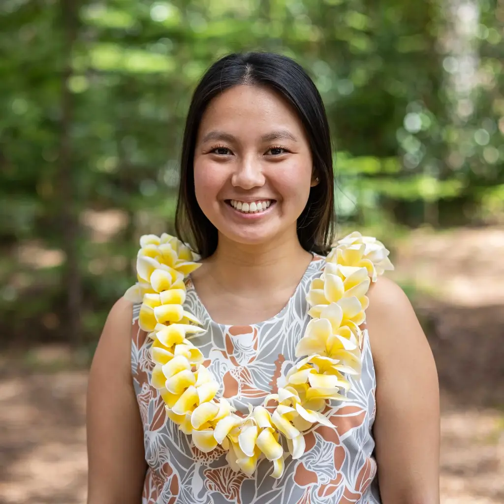 Single Plumeria Lei