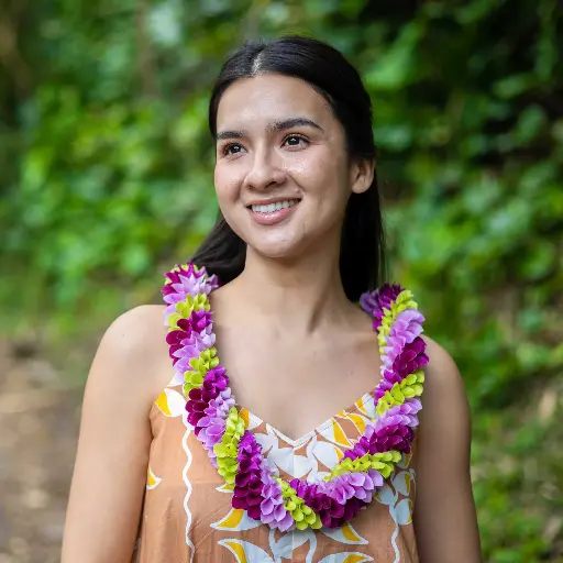 Fancy Robin Lei - Green Lavender Purple